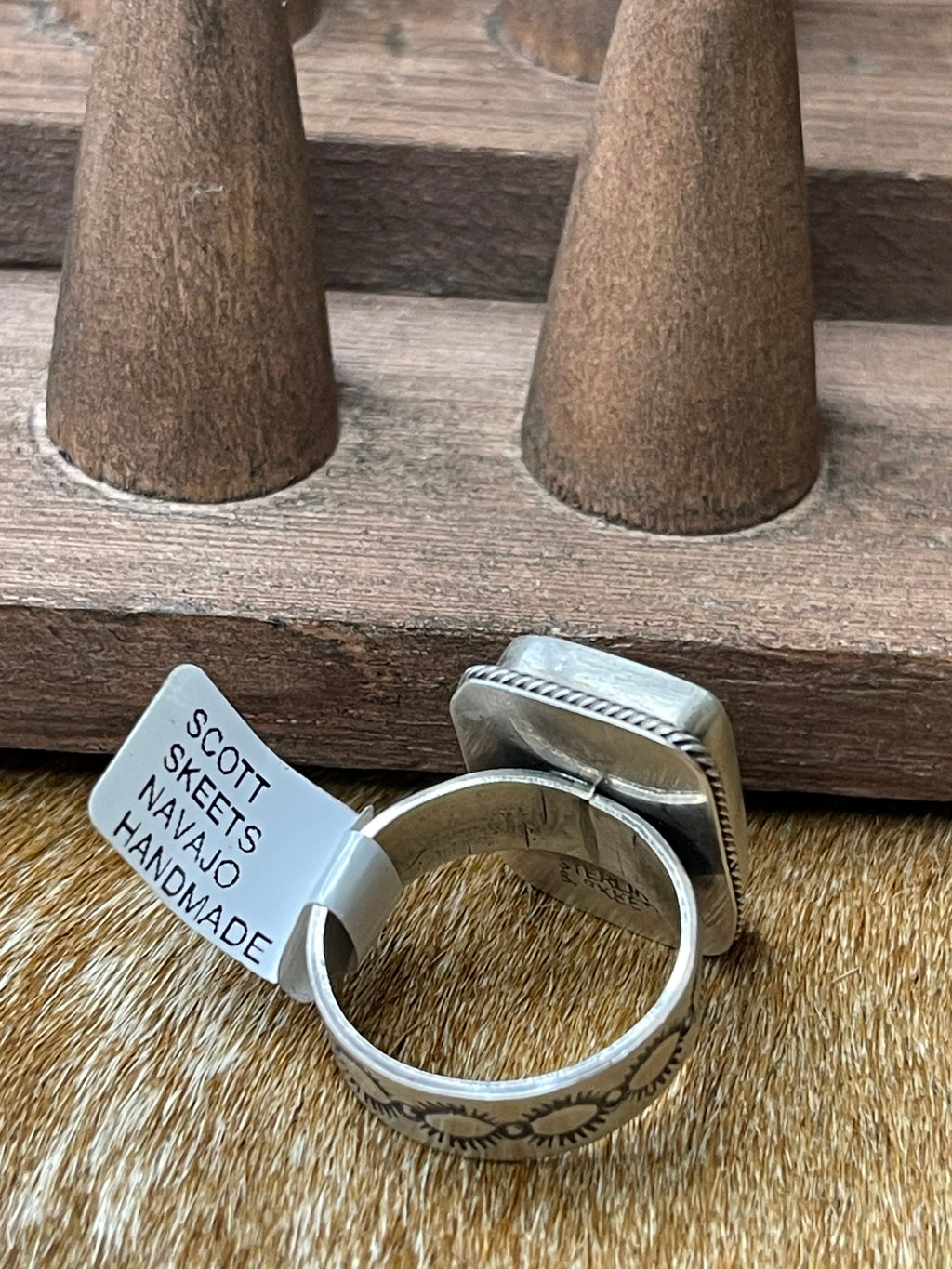 Scott Skeets Purple Spiny Size 8 Ring