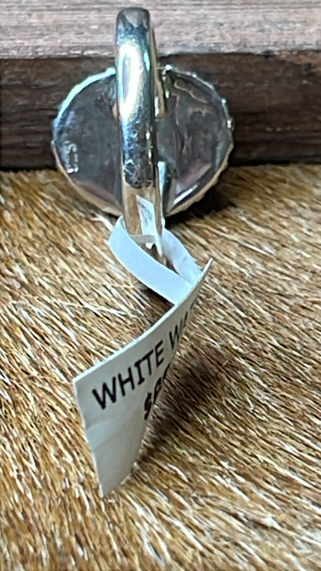 Dainty White Water Turquoise, Size