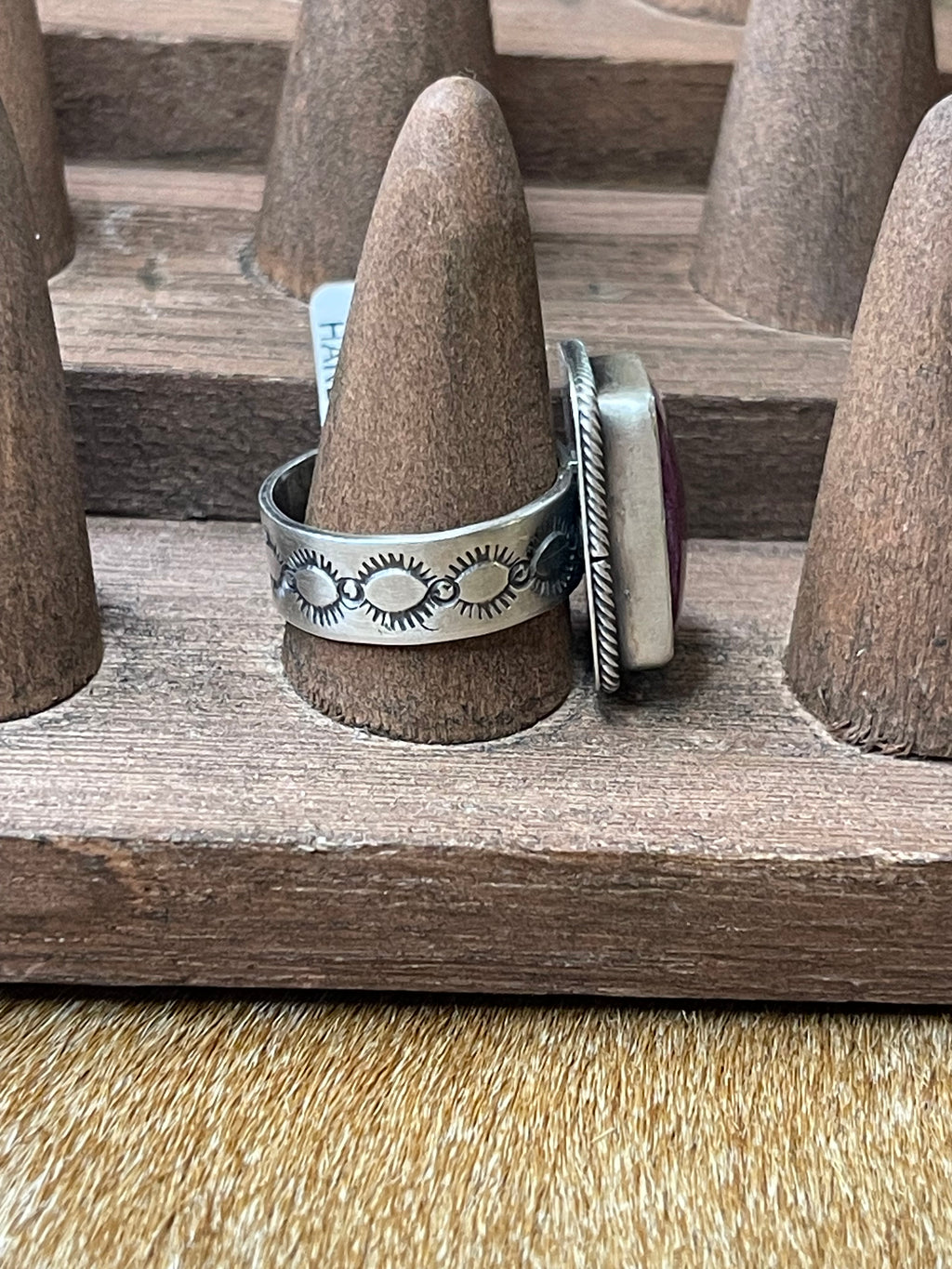 Scott Skeets Purple Spiny Size 8 Ring