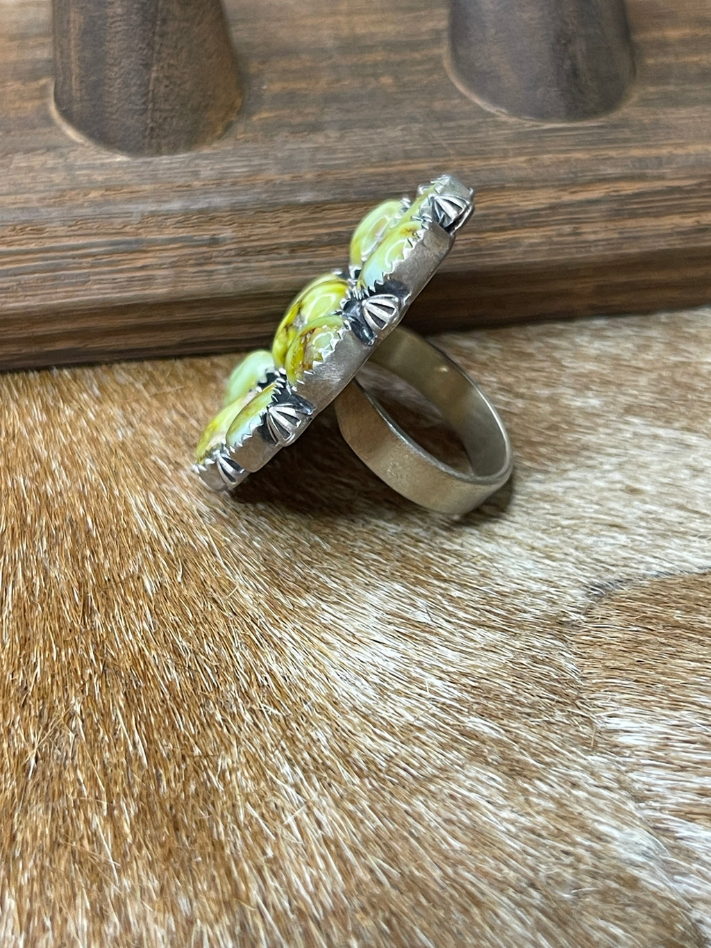 Palomino Adjustable Ring