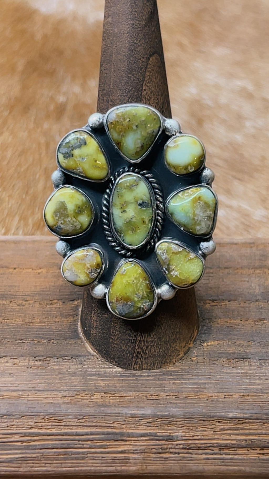 Palomino Adjustable Ring