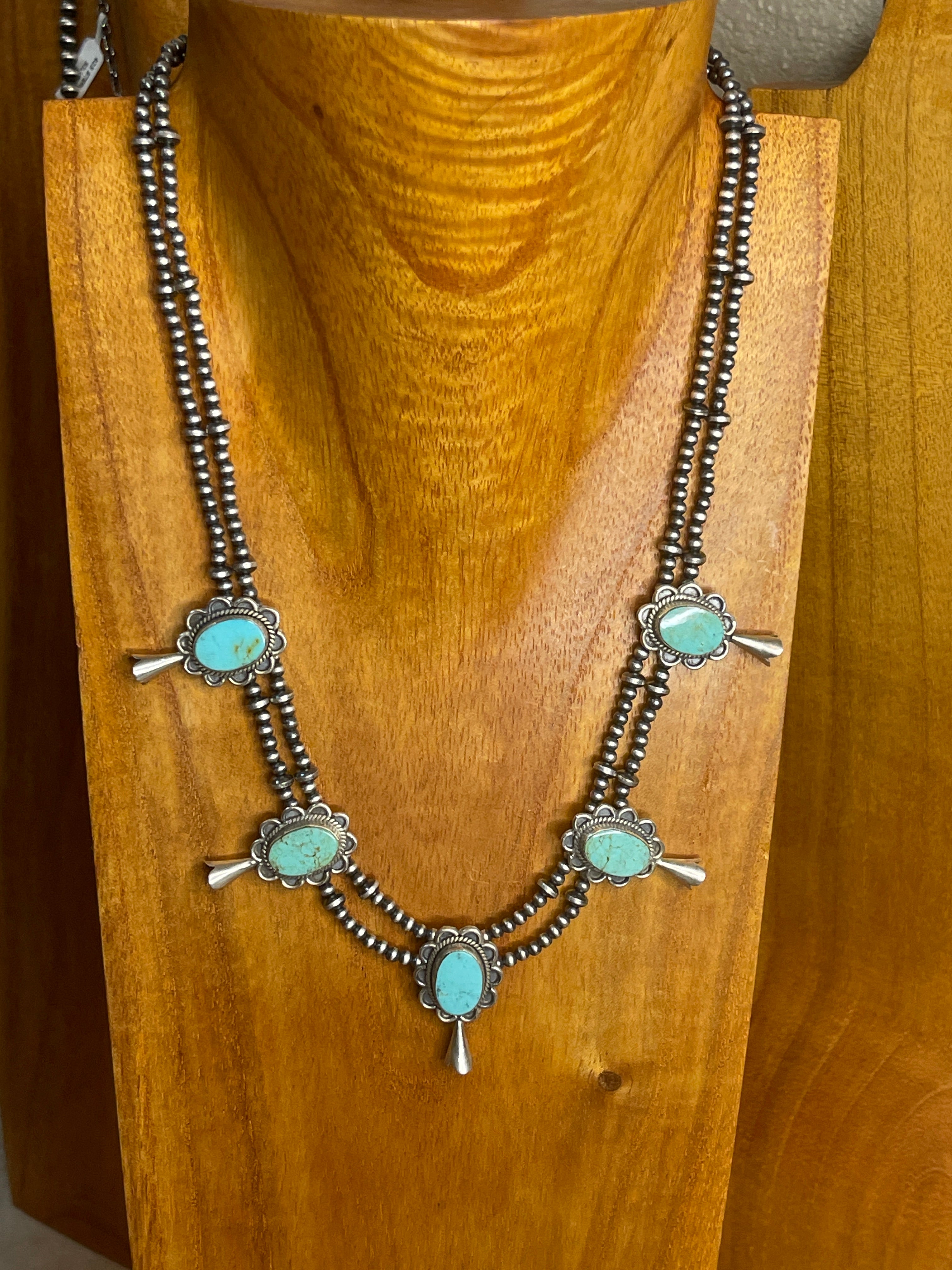 Kingman Turquoise blossom necklace